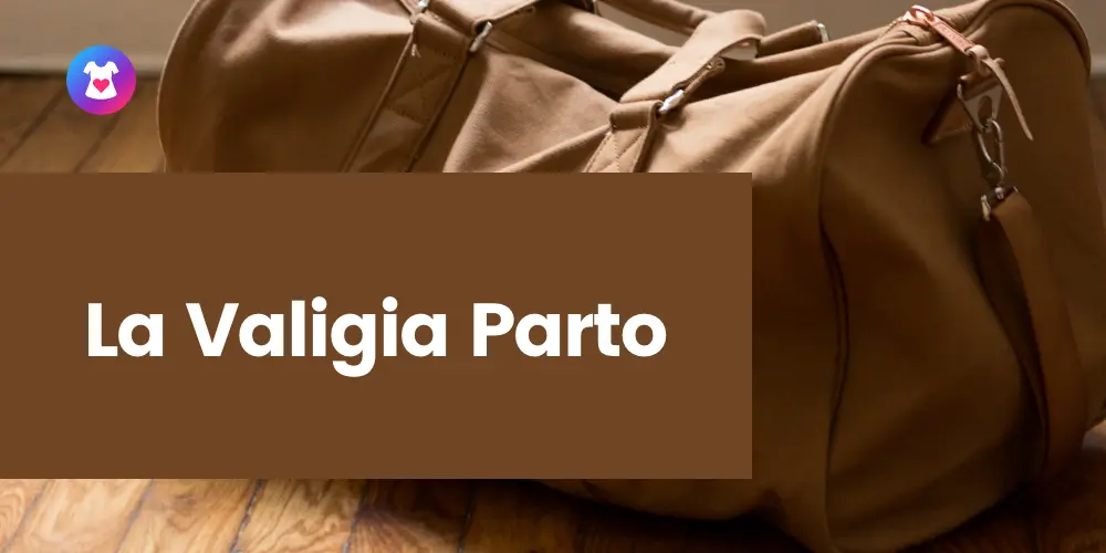 Donna incinta prepara la valigia parto per l'ospedale